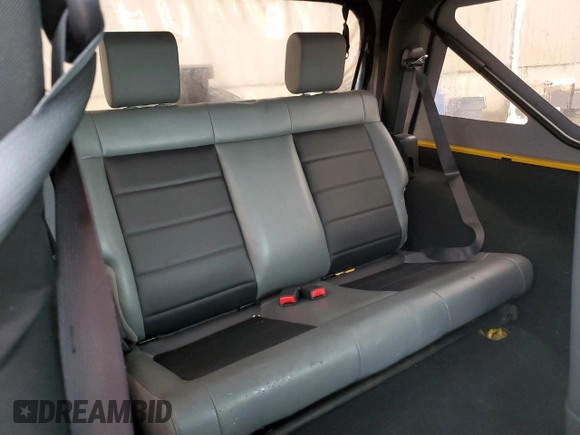 2009 Jeep Wrangler X с VIN 1J4FA24169L775219, выставлен на аукционе Copart как лот 71110304 с пробегом 132 886 миль миль и Списание • Salvage title. История ставок и продаж доступна на DreamBid. Изображение 10.