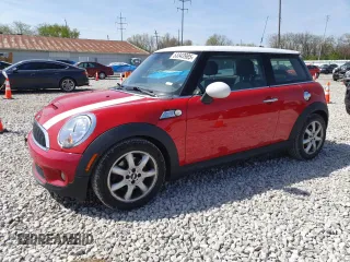 2009 MINI Hardtop S with VIN WMWMF73599TW87973, listed as a Copart auction lot 53343985 with 73,742 mi miles and Salvage Title. Bid and sale history available at DreamBid. Image 1.