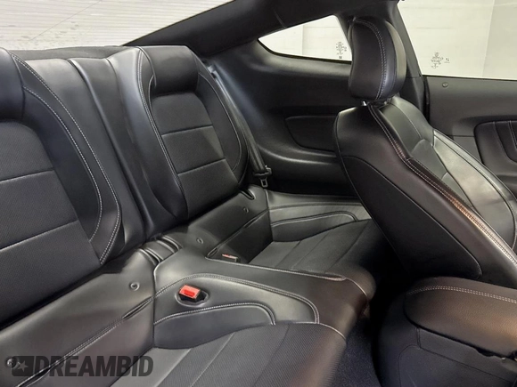 2020 Ford Mustang GT with VIN 1FA6P8CF6L5117986, listed as a Copart auction lot 63853325 with 36,251 mi miles and Clean title. Bid and sale history available at DreamBid. Image 6.