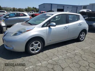 2011 Nissan LEAF SL-e z VIN JN1AZ0CP6BT008269, wystawiony jako Copart lot #59119385 z przebiegiem 89 021 mil mil oraz Czysty tytuł • Clean title. Historia ofert i sprzedaży dostępna na DreamBid. Obrazek 1.