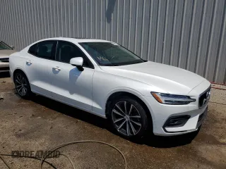 2021 Volvo S60 Momentum with VIN 7JR102FK5MG091743, listed as a Copart auction lot 58316763 with 17,214 mi miles. Bid and sale history available at carsss.com. Image 4.