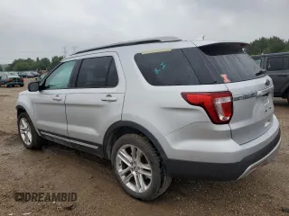 2017 Ford Explorer XLT z VIN 1FM5K8D83HGB60578, wystawiony jako Copart lot #59184795 z przebiegiem 100 850 mil mil oraz Szkoda całkowita • Salvage title. Historia ofert i sprzedaży dostępna na DreamBid. Obrazek 2.