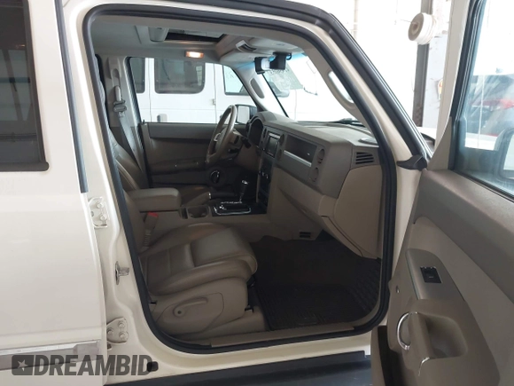 2010 Jeep Commander Sport with VIN 1J4RG4GT7AC130135, listed as a IAAI auction lot 42436053 with 103,482 mi miles and . Bid and sale history available at DreamBid. Image 5.