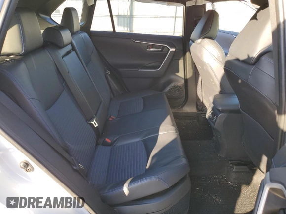 2024 Toyota RAV4 Hybrid XSE with VIN JTME6RFV2RD561964, listed as a Copart auction lot 48209465 with 47,028 mi miles and Salvage Title. Bid and sale history available at carsss.com. Image 12.