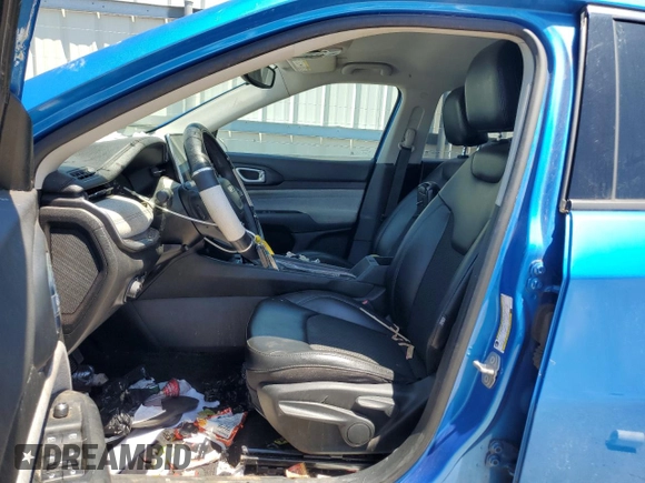 2022 Jeep Compass Latitude with VIN 3C4NJCBB5NT214270, listed as a Copart auction lot 56959935 with 52,137 mi miles and Clean title. Bid and sale history available at DreamBid. Image 7.