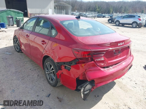 2022 Kia Forte LXS with VIN 3KPF24AD9NE464402, listed as a IAAI auction lot 41797175 with 20,604 mi miles. Bid and sale history available at carsss.com. Image 3.