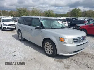 2009 Ford Flex SEL with VIN 2FMDK52C49BA04785, listed as a IAAI auction lot 41763652 with 142,877 mi miles. Bid and sale history available at carsss.com. Image 1.