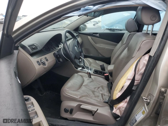 2006 Volkswagen Passat Sedan 2.0T with VIN WVWEK73C86P045220, listed as a Copart auction lot 71975644 with 68,625 mi miles and Salvage Title. Bid and sale history available at carsss.com. Image 7.