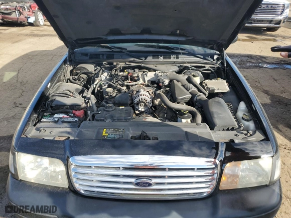 2005 Ford Crown Victoria Standard with VIN 2FAFP73W75X110430, listed as a Copart auction lot 82046264 with 95,979 mi miles and Clean Title. Bid and sale history available at carsss.com. Image 11.