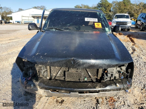 2006 Chevrolet Silverado 1500 LT1 with VIN 1GCEK19B36Z198085, listed as a Copart auction lot 87297204 with 0 mi miles and Salvage Title. Bid and sale history available at carsss.com. Image 5.