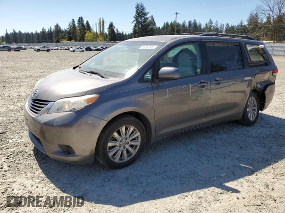 2011 Toyota Sienna LE with VIN 5TDJK3DC4BS005853, listed as a Copart auction lot 53582855 with 198,198 mi miles and Salvage Title. Bid and sale history available at carsss.com. Image 1.