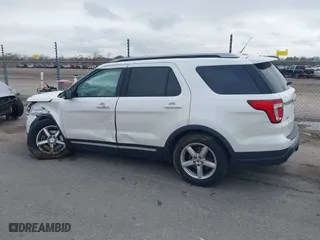 2019 Ford Explorer XLT with VIN 1FM5K7DHXKGB34352, listed as a IAAI auction lot 41412912 with 128,675 mi miles. Bid and sale history available at carsss.com. Image 14.
