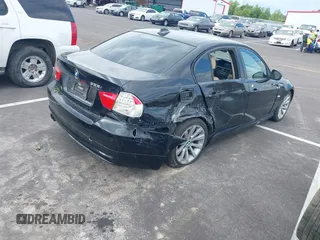 2011 BMW 3 Series 328i with VIN WBAPH7C50BE681318, listed as a IAAI auction lot 42379473 with 202,033 mi miles and . Bid and sale history available at DreamBid. Image 4.