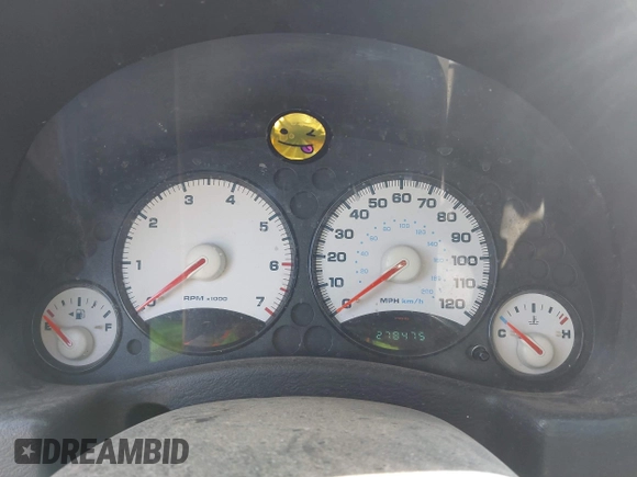 2003 Jeep Liberty Sport with VIN 1J4GL48K03W569834, listed as a IAAI auction lot 42061973 with 278,475 mi miles. Bid and sale history available at carsss.com. Image 7.