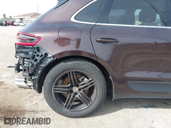 2016 Porsche Macan S with VIN WP1AB2A57GLB53955, listed as a IAAI auction lot 42150941 with 82,613 mi miles and . Bid and sale history available at DreamBid. Image 17.