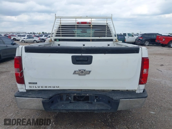 2007 Chevrolet Silverado 1500 LT w/1LT with VIN 1GCEC19077Z540649, listed as a IAAI auction lot 42037356 with 226,277 mi miles. Bid and sale history available at carsss.com. Image 16.