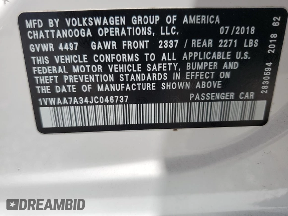 2018 Volkswagen Passat S z VIN 1VWAA7A34JC046737, wystawiony jako Copart lot #54478135 z przebiegiem 70 530 mil mil oraz Nie do naprawy • Non repairable. Historia ofert i sprzedaży dostępna na DreamBid. Obrazek 13.