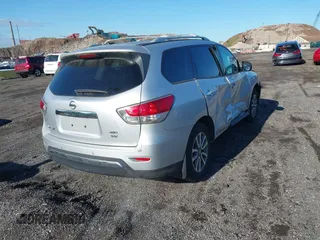 2013 Nissan Pathfinder Platinum with VIN 5N1AR2MM5DC676687, listed as a IAAI auction lot 42178495 with 71,937 mi miles and . Bid and sale history available at DreamBid. Image 4.