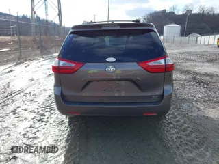 2017 Toyota Sienna XLE with VIN 5TDDZ3DC7HS157241, listed as a IAAI auction lot 41530337 with 87,448 mi miles and . Bid and sale history available at DreamBid. Image 16.