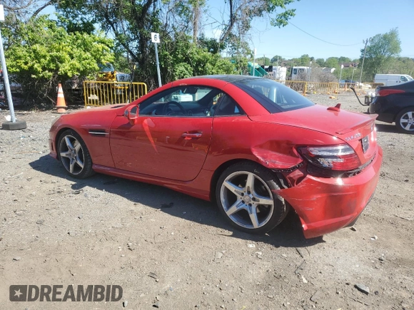 2013 Mercedes-Benz SLK 250 с VIN WDDPK4HA6DF051329, выставлен на аукционе Copart как лот 54751565 с пробегом 58 224 миль миль и Списание • Salvage title. История ставок и продаж доступна на DreamBid. Изображение 2.