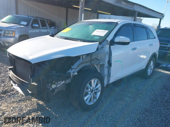 2020 Kia Sorento LX with VIN 5XYPG4A34LG623985, listed as a IAAI auction lot 41672235 with 54,614 mi miles. Bid and sale history available at carsss.com. Image 18.