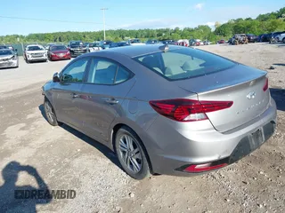 2020 Hyundai Elantra Value Edition z VIN KMHD84LF1LU066065, wystawiony jako IAAI lot #42214902 z przebiegiem 45 683 mil mil oraz . Historia ofert i sprzedaży dostępna na DreamBid. Obrazek 3.