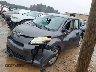 2013 Scion xD z VIN JTKKUPB40D1032381, wystawiony jako IAAI lot #41212704 z przebiegiem 209 858 mil mil oraz . Historia ofert i sprzedaży dostępna na DreamBid. Obrazek 2.