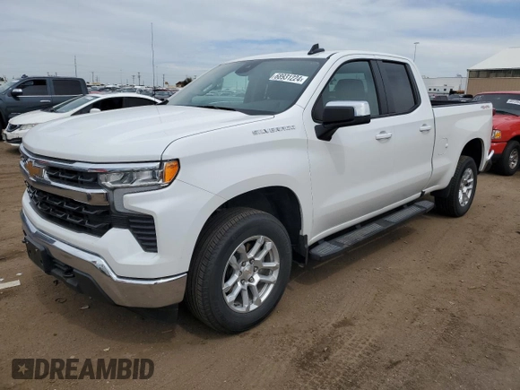 2024 Chevrolet Silverado 1500 LT with VIN 1GCRDDED0RZ176828, listed as a Copart auction lot 68931224 with 11,070 mi miles and Salvage Title. Bid and sale history available at DreamBid. Image 1.