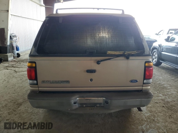 1995 Ford Explorer Eddie Bauer z VIN 1FMDU34X9SZB68776, wystawiony jako Copart lot #42584795 z przebiegiem Nie podano mil oraz Szkoda całkowita • Salvage title. Historia ofert i sprzedaży dostępna na DreamBid. Obrazek 6.
