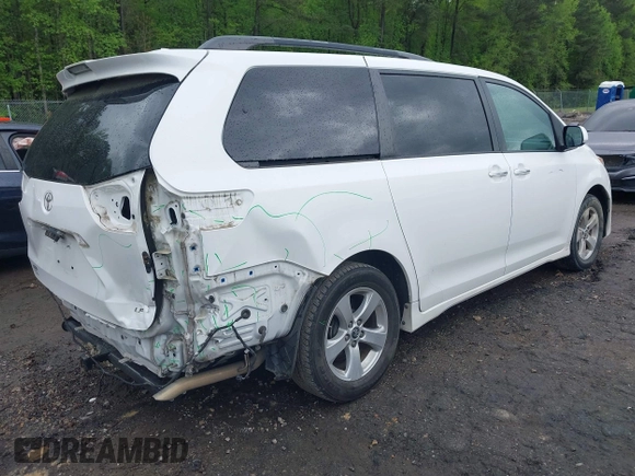 2019 Toyota Sienna LE Auto Access Seat с VIN 5TDKZ3DC0KS980821, выставлен на аукционе IAAI как лот 42000422 с пробегом 89 046 миль миль и . История ставок и продаж доступна на DreamBid. Изображение 4.