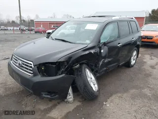 2010 Toyota Highlander Limited with VIN 5TDDK3EH7AS016092, listed as a IAAI auction lot 41498551 with 126,089 mi miles. Bid and sale history available at carsss.com. Image 6.