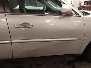 2006 Buick LaCrosse CX with VIN 2G4WC582761198119, listed as a IAAI auction lot 41860492 with 238,445 mi miles. Bid and sale history available at carsss.com. Image 12.