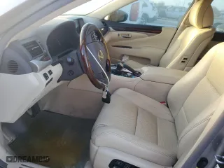 2017 Lexus LS with VIN JTHBL5EF5H5144909, listed as a Copart auction lot 76586544 with 0 mi miles and Non Repairable. Bid and sale history available at carsss.com. Image 7.