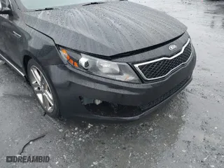 2013 Kia Optima SX w/Limited Pkg with VIN 5XXGR4A68DG189452, listed as a IAAI auction lot 41563636 with 131,241 mi miles. Bid and sale history available at carsss.com. Image 12.