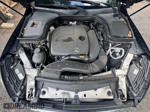 2020 Mercedes-Benz GLC 300 z VIN WDC0G8DB8LF729803, wystawiony jako Copart lot #65254425 z przebiegiem 96 225 mil mil oraz Czysty tytuł • Clean title. Historia ofert i sprzedaży dostępna na DreamBid. Obrazek 7.