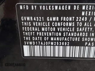 2015 Volkswagen Jetta SE with VIN 3VWD17AJ0FM253692, listed as a IAAI auction lot 42269625 with 133,143 mi miles and . Bid and sale history available at DreamBid. Image 9.