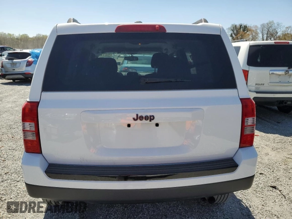 2016 Jeep Patriot Latitude with VIN 1C4NJRFB9GD637469, listed as a Copart auction lot 50377715 with 103,038 mi miles and Salvage title. Bid and sale history available at DreamBid. Image 6.
