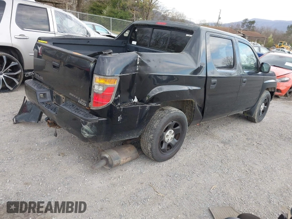 2006 Honda Ridgeline RT with VIN 2HJYK16266H558981, listed as a IAAI auction lot 41887331 with 252,112 mi miles. Bid and sale history available at carsss.com. Image 4.