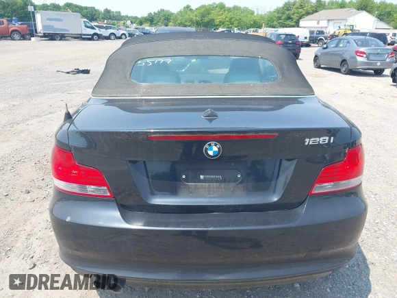 2010 BMW 1 Series 128i with VIN WBAUN1C55AVH81750, listed as a IAAI auction lot 42411484 with 124,432 mi miles and . Bid and sale history available at DreamBid. Image 16.