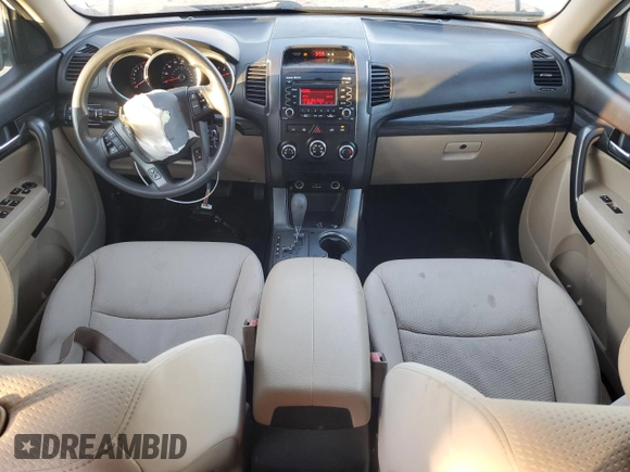 2012 Kia Sorento LX with VIN 5XYKTCA61CG221271, listed as a Copart auction lot 86444314 with 146,095 mi miles and Salvage Title. Bid and sale history available at carsss.com. Image 8.