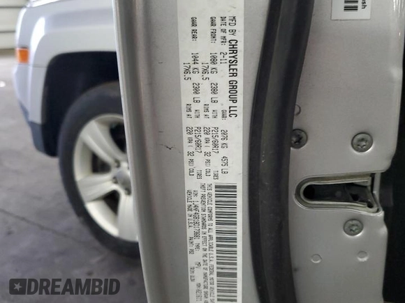 2011 Jeep Patriot Latitude X with VIN 1J4NF4GB1BD173681, listed as a Copart auction lot 45923325 with 119,732 mi miles and Salvage Title. Bid and sale history available at DreamBid. Image 12.
