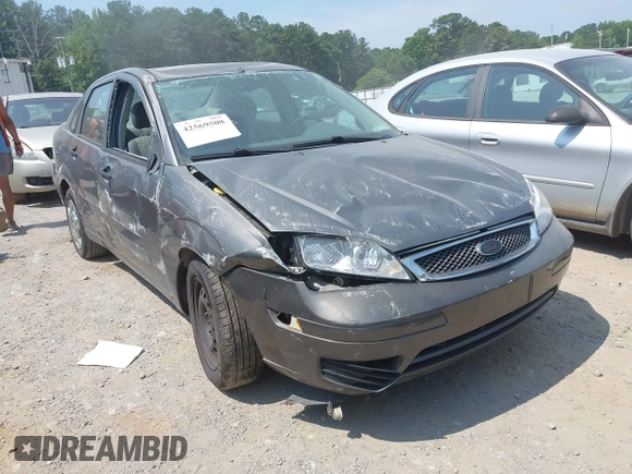 2005 Ford Focus S с VIN 1FAFP34N35W180596, выставлен на аукционе IAAI как лот 42569508 с пробегом 176 810 миль миль и . История ставок и продаж доступна на DreamBid. Изображение 1.