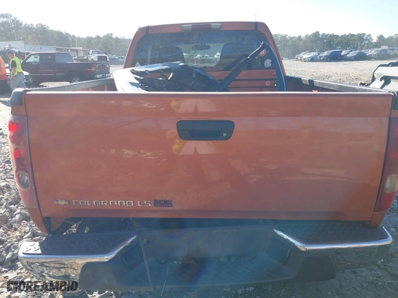 2005 Chevrolet Colorado LS Z71 with VIN 1GCDT196358154331, listed as a IAAI auction lot 41499278 with 206,215 mi miles. Bid and sale history available at carsss.com. Image 16.