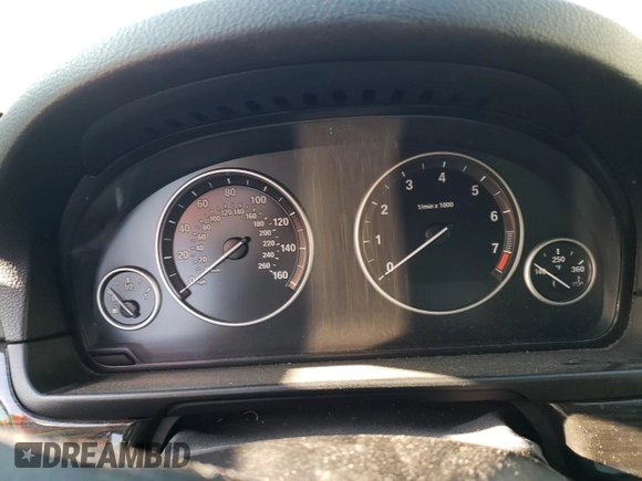 2012 BMW 5 Series 528i z VIN WBAXG5C5XCDY30087, wystawiony jako Copart lot #50729165 z przebiegiem Nie podano mil oraz Czysty tytuł • Clean title. Historia ofert i sprzedaży dostępna na DreamBid. Obrazek 9.