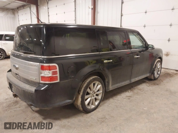 2010 Ford Flex Limited w/Ecoboost with VIN 2FMHK6DT9ABA17914, listed as a IAAI auction lot 41145646 with 139,792 mi miles. Bid and sale history available at carsss.com. Image 4.