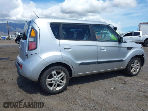 2010 Kia Soul + with VIN KNDJT2A28A7163205, listed as a IAAI auction lot 42099818 with 183,710 mi miles and . Bid and sale history available at DreamBid. Image 12.