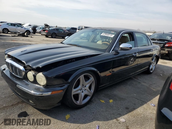 2005 Jaguar XJ Vanden Plas with VIN SAJWA82C55SG43618, listed as a Copart auction lot 47848515 with 237,224 mi miles and Salvage Title. Bid and sale history available at carsss.com. Image 1.