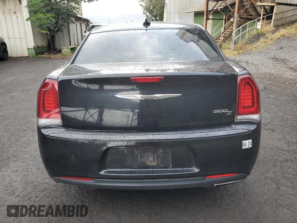 2019 Chrysler 300 S with VIN 2C3CCABG0KH562942, listed as a Copart auction lot 45542294 with 52,512 mi miles and Non Repairable. Bid and sale history available at DreamBid. Image 6.