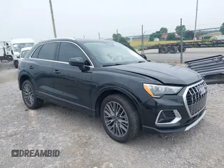 2022 Audi Q3 Premium with VIN WA1AUCF35N1000440, listed as a IAAI auction lot 42512006 with 52,170 mi miles and . Bid and sale history available at DreamBid. Image 1.