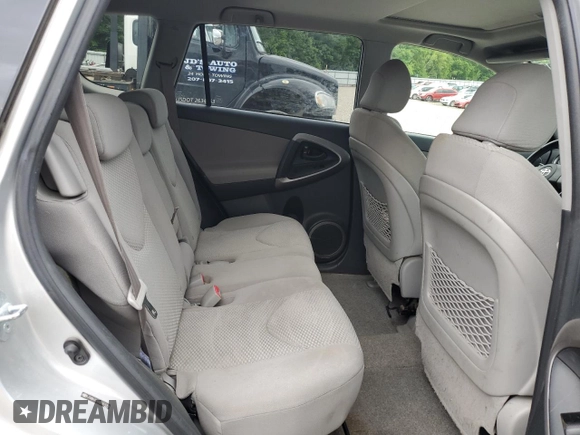 2008 Toyota RAV4 Limited с VIN JTMBK31VX85053351, выставлен на аукционе Copart как лот 61937805 с пробегом 138 139 миль миль и Чистый • Clean title. История ставок и продаж доступна на DreamBid. Изображение 11.